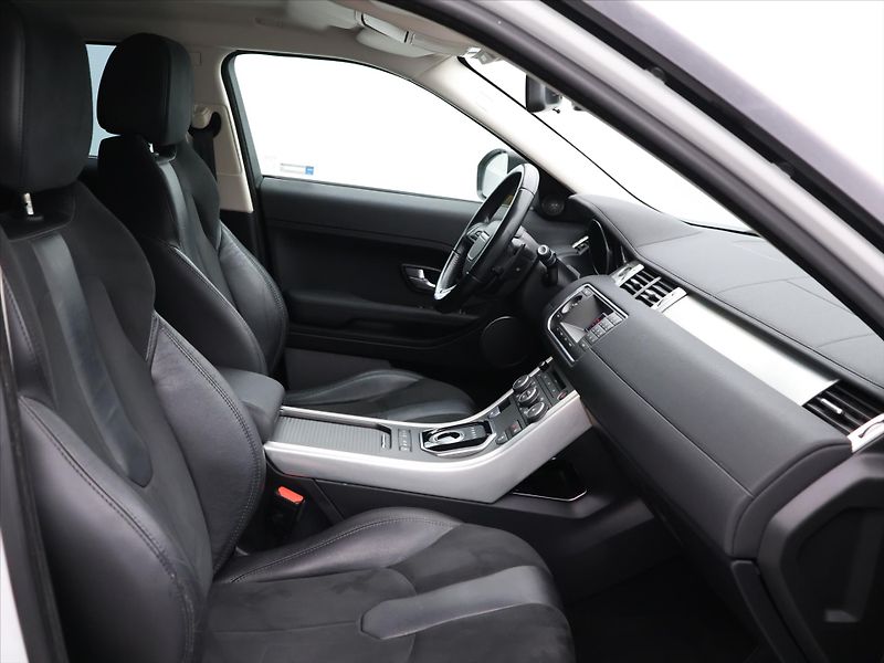Land Rover Range Rover 2,2 TD4 Prestige CZ 1.maj DPH - fotka 12 z 35