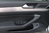 Volkswagen Passat (2017) 2.0TDI 140kW 4MOT DSG Highline - náhled 12