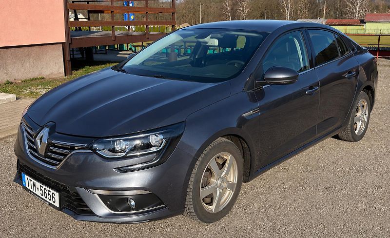 Renault Mégane (2018) Klima, kamera, výhřev sedadel - fotka 1 z 20