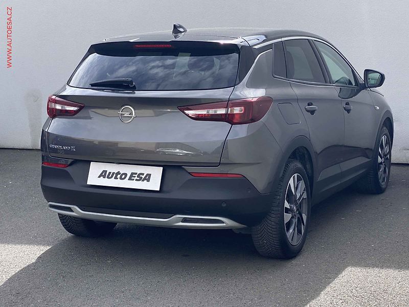Opel Grandland X (2020) 1.5 CDTi, Innovation, AT - fotka 4 z 19
