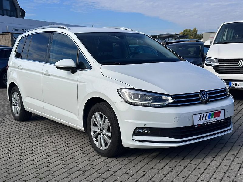 Volkswagen Touran 2.0 TDI 110kW DSG Highline - fotka 4 z 21