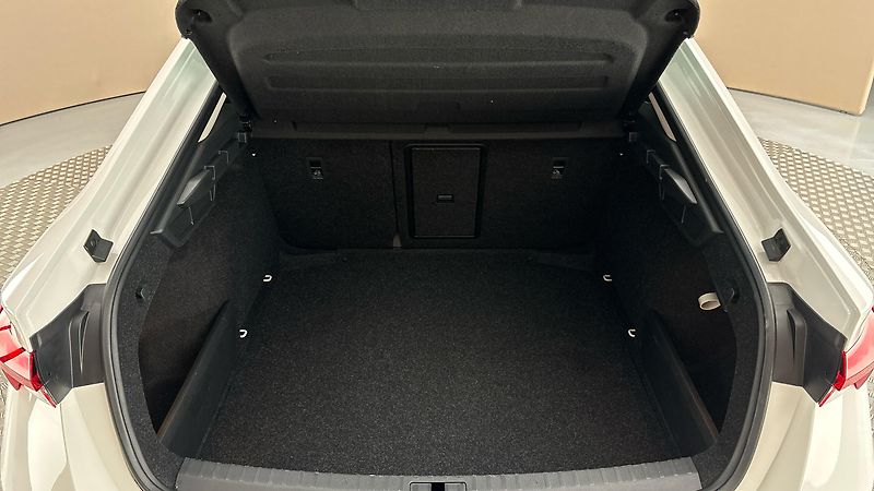 Škoda Octavia 2.0 TDI Ambition - fotka 17 z 24