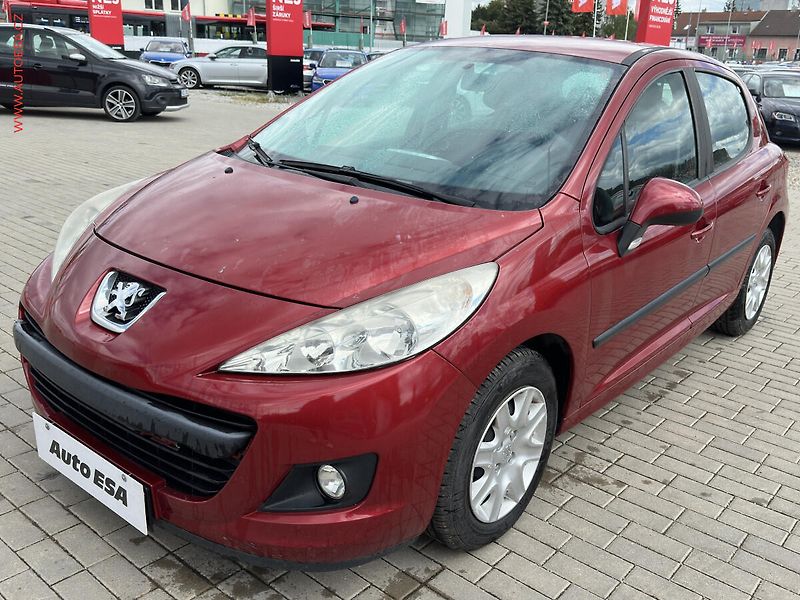 Peugeot 207 (2010) 1.4i, ČR, AC - fotka 3 z 14