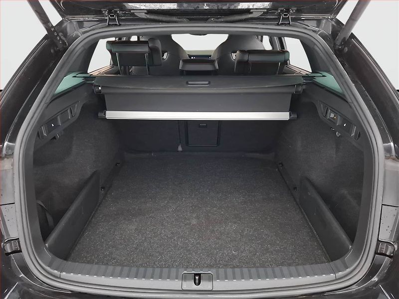 Škoda Octavia (2022) RS 2.0 TSI - fotka 14 z 23