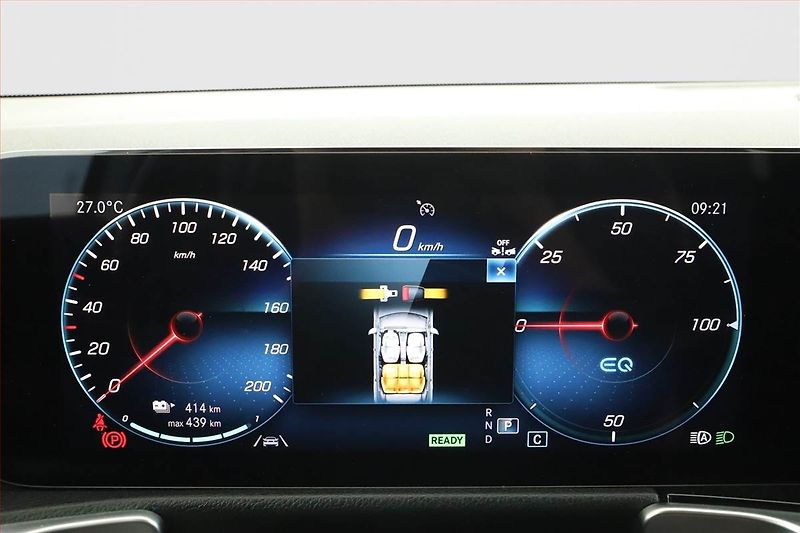 Mercedes-Benz EQB (2022) 250, SoH 94% - fotka 8 z 21