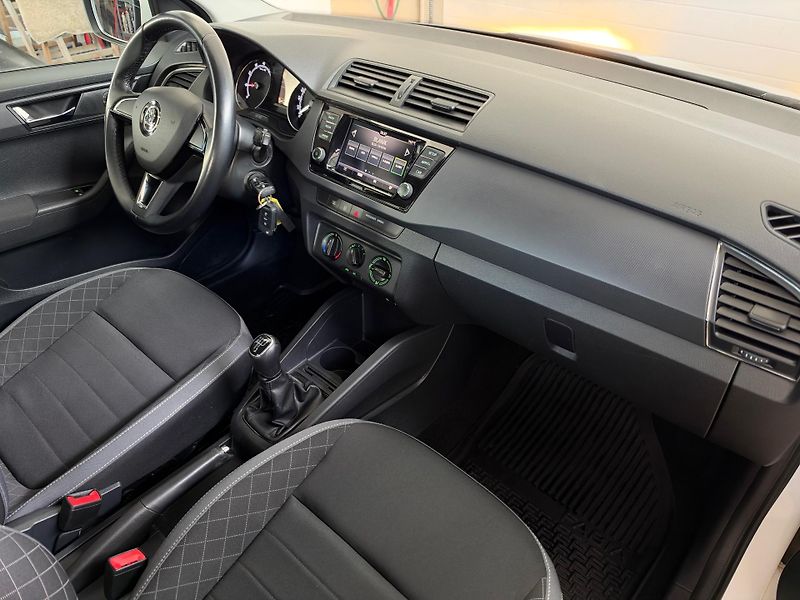Škoda Fabia (2020) Ambition 1.0 TSI - CZ - DPH - fotka 18 z 21