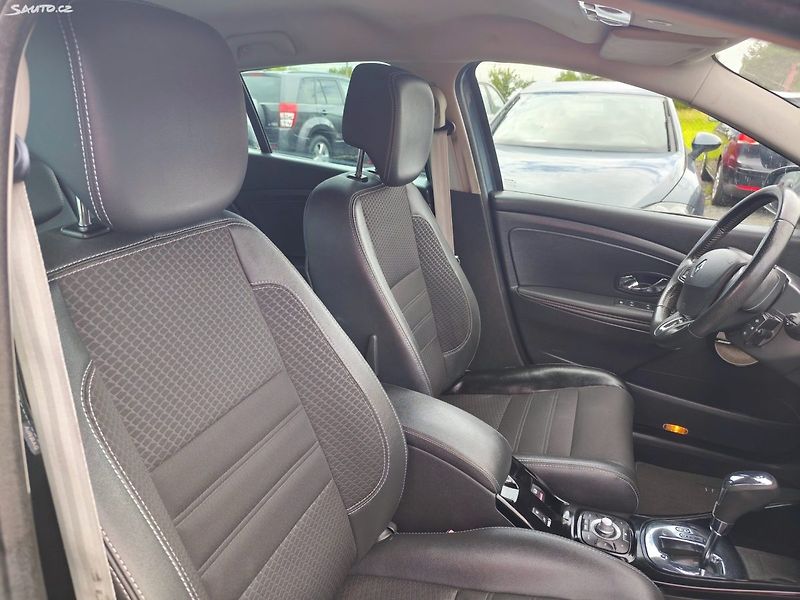 Renault Mégane (2015) - fotka 17 z 27