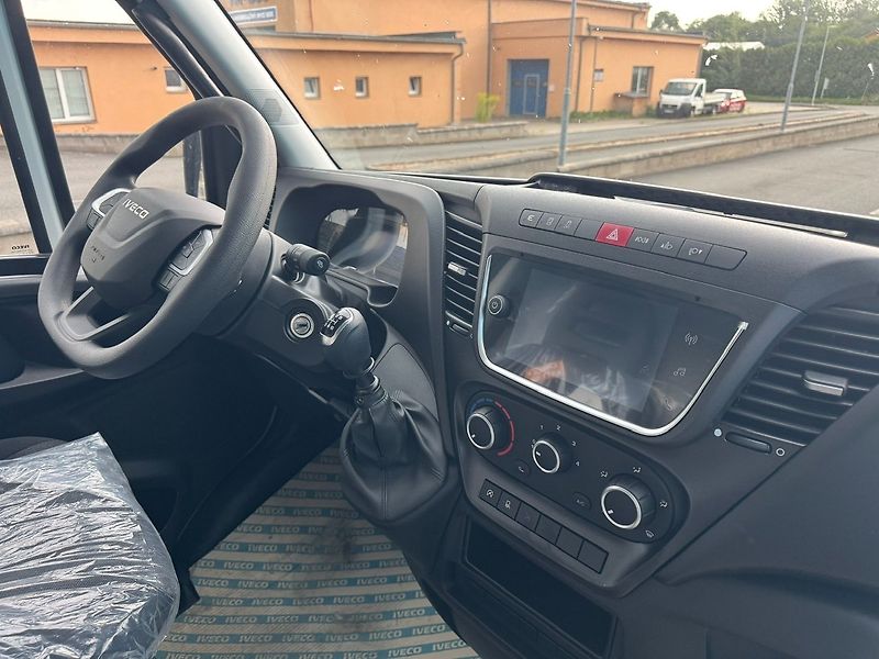 Iveco Daily (2026) 35S14 V L2H2 NOVÉ - fotka 26 z 49