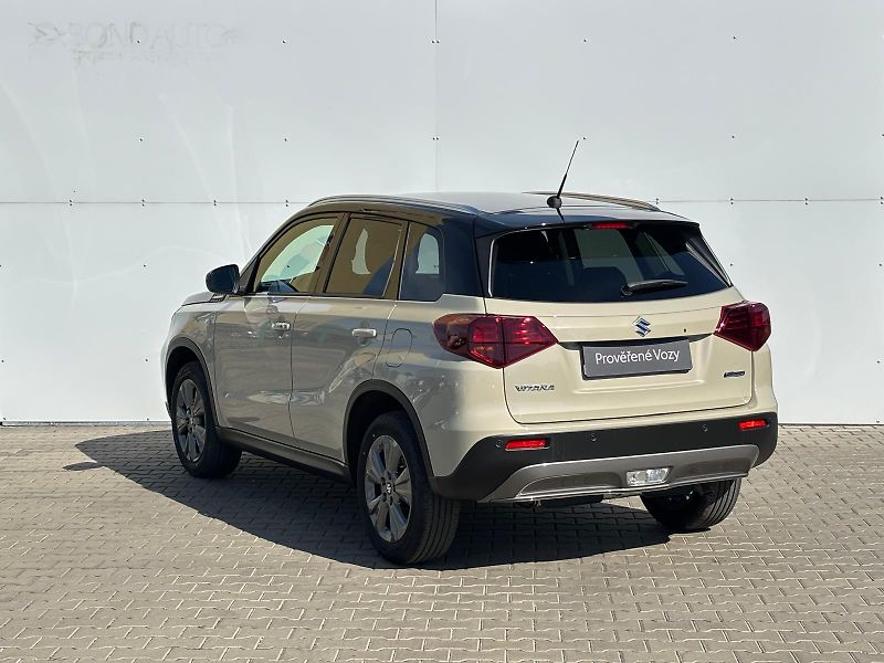 Suzuki Vitara 1,4 BoosterJet Premium AllGrip - fotka 7 z 25