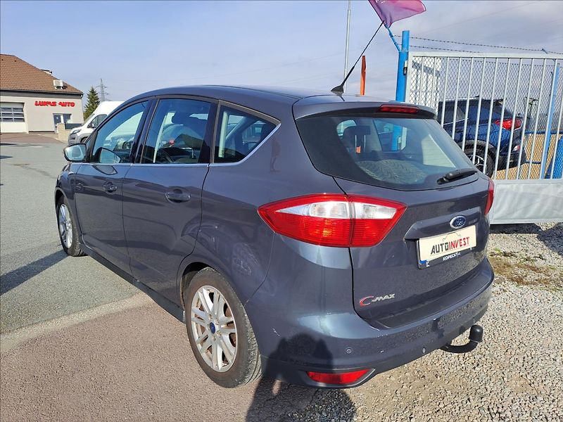 Ford C-MAX 2,0 TDCI - fotka 4 z 17