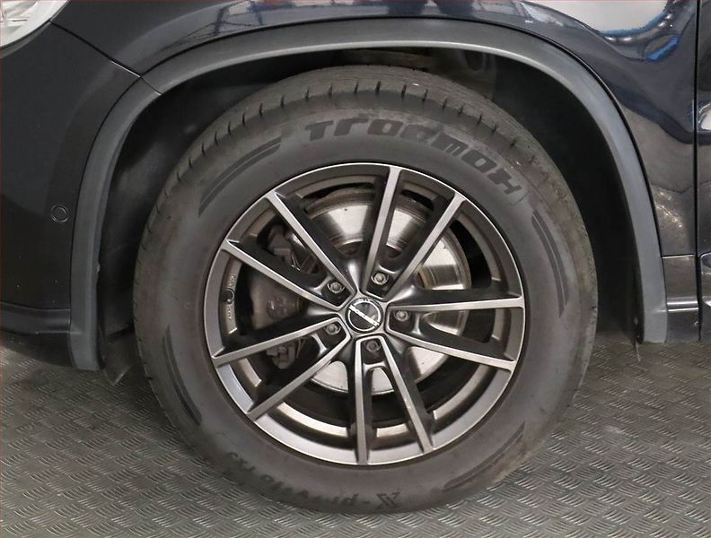 Volkswagen Tiguan (2010) R-Line 2.0 TSI, 4X4, Automat - fotka 15 z 19