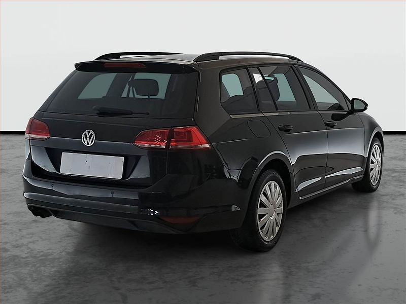 Volkswagen Golf (2014) Comfortline 2.0 TDI, Tempomat - fotka 5 z 17