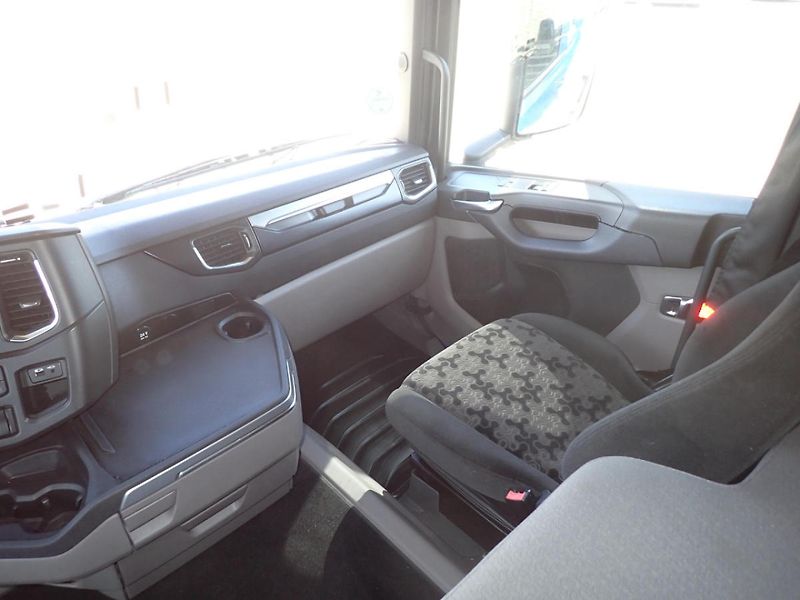 Scania R 450 A4x2EB - fotka 13 z 15