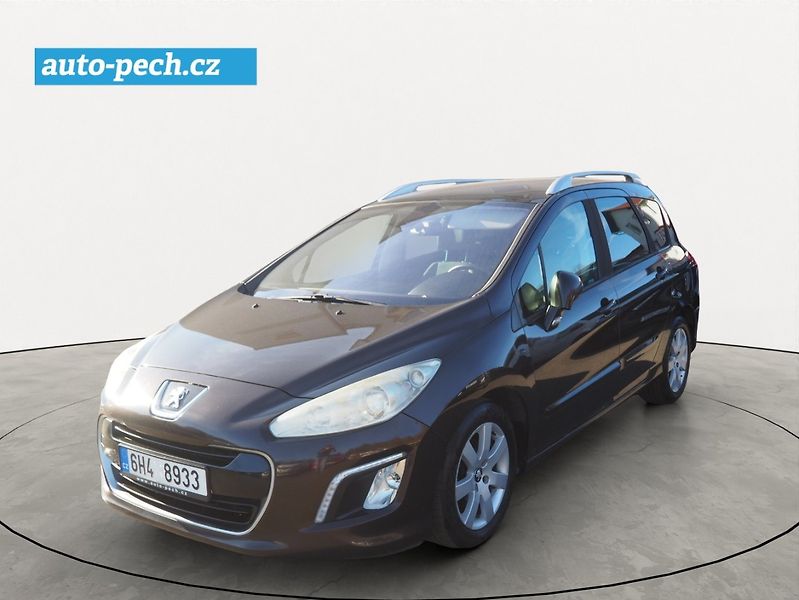 Peugeot 308 (2012) 2.0 HDi Panorama Automat - fotka 1 z 30