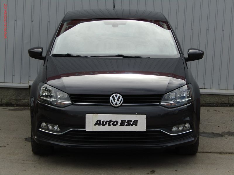 Volkswagen Polo (2016) 1.2 TSi, Allstar, LED, navi - fotka 2 z 19
