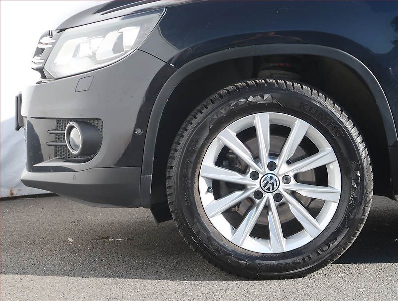 Volkswagen Tiguan (2011) 2.0 TDI, 4X4, Automat - fotka 15 z 20
