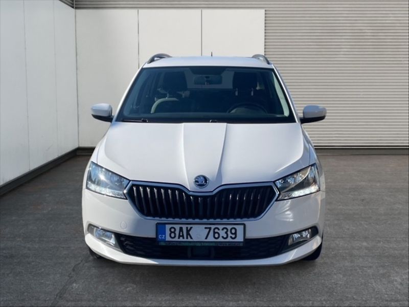 Škoda Fabia 1,0 TSI 81 Ambition - fotka 2 z 11