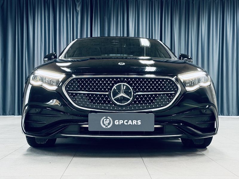 Mercedes-Benz Třídy E (2024) AMG*4M*AIR*ZÁR*NEZ.TOP*NAT.NAP - fotka 2 z 43