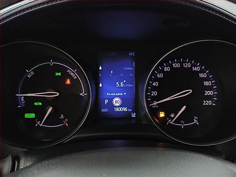 Toyota C-HR (2017) 1.8 Hybrid, Automat - fotka 11 z 21