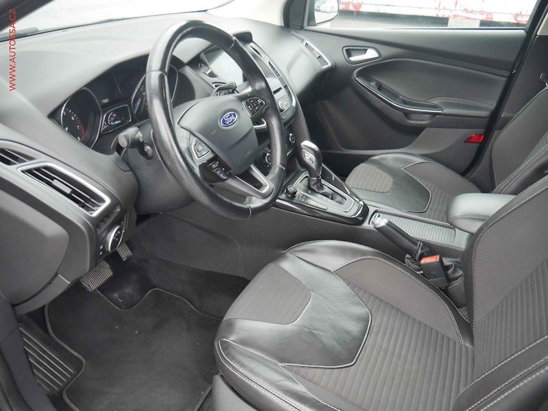 Ford Focus (2017) 1.5EB, Titanium, AT - fotka 9 z 15