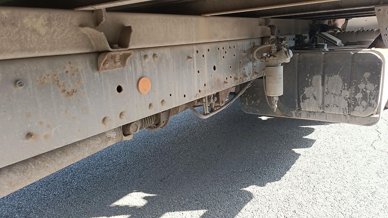 Iveco Eurocargo ML120E25P Skříň,čelo, 260t km - fotka 16 z 23