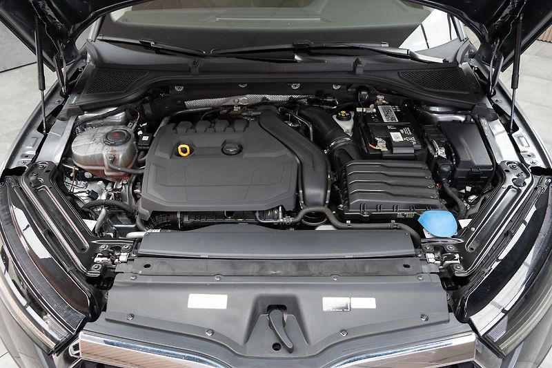 Škoda Octavia 1.5 TSI e-TEC*TAŽNÉ*DPH*ČR 1.M - fotka 31 z 37