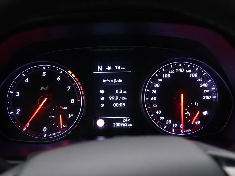 Hyundai i30 2,0 N 202kW Performance CZ - fotka 17 z 31
