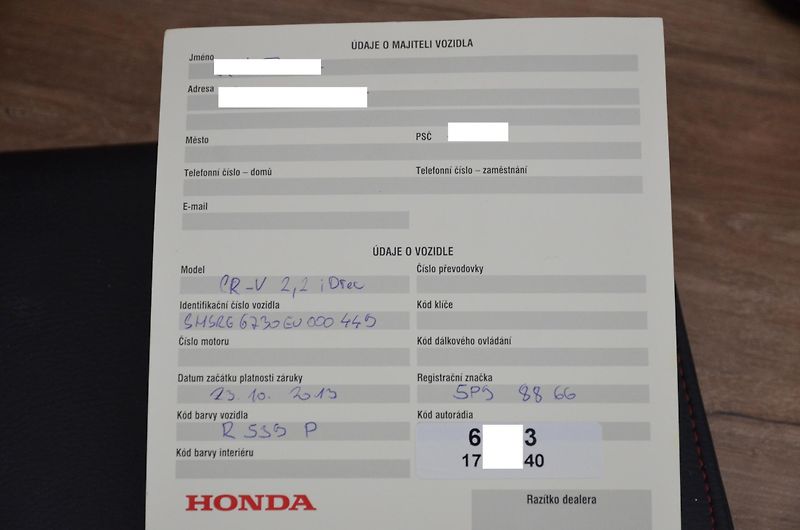 Honda CR-V (2013) 2.2 i-DTEC 110kW 4x4 / ČR - fotka 27 z 27