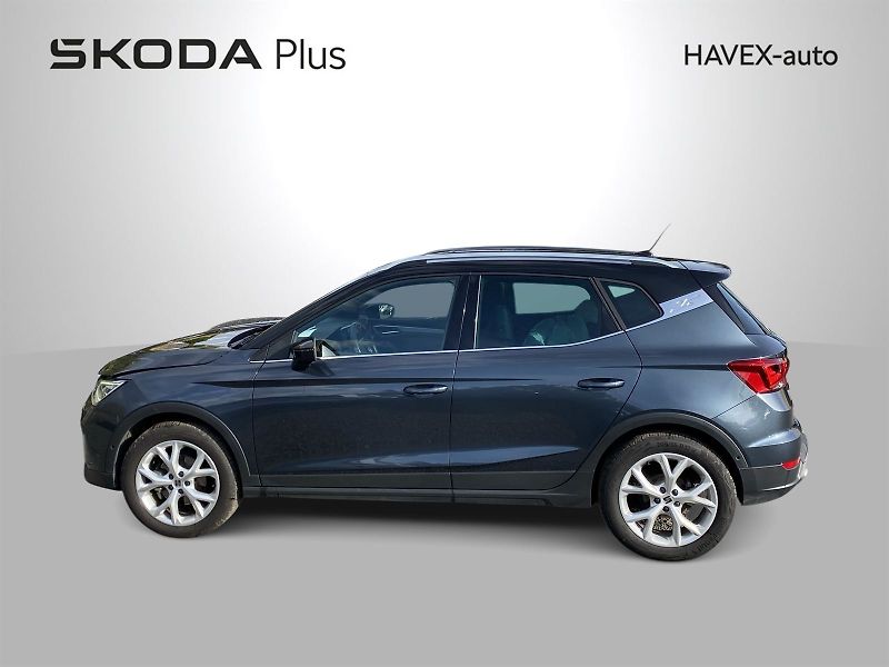 Seat Arona (2023) 1.0 TSI DSG FR - fotka 33 z 35