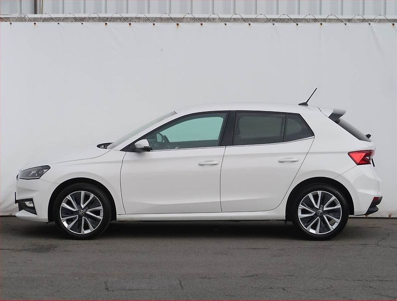 Škoda Fabia (2023) Style 1.0 TSI, ČR,1.maj - fotka 3 z 23