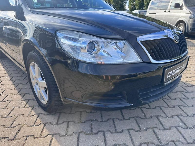 Škoda Octavia (2011) 1,4 TSI 90 KW 1. MAJ STK KM - fotka 11 z 46