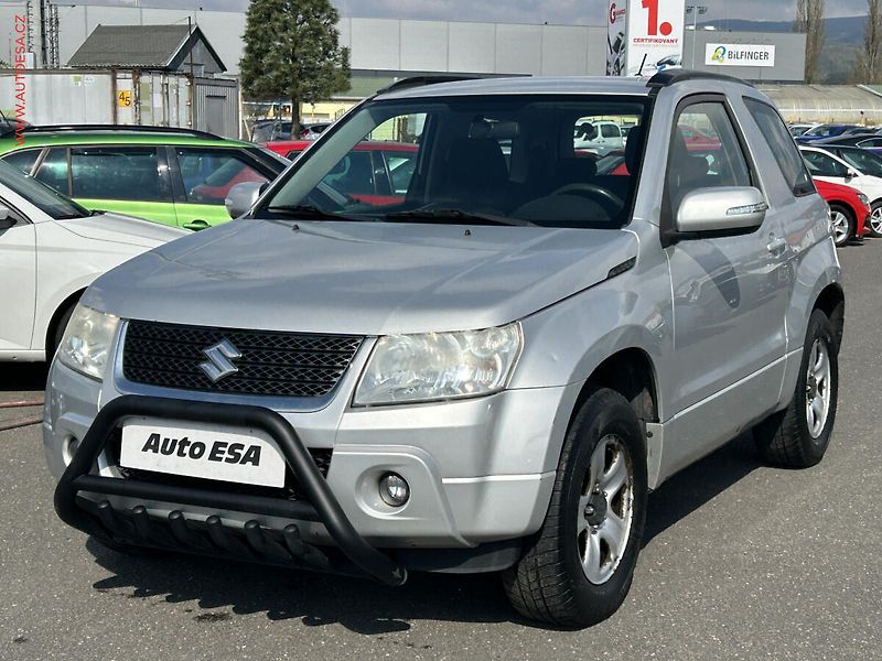 Suzuki Grand Vitara (2009) 1.6i, ČR - fotka 3 z 14