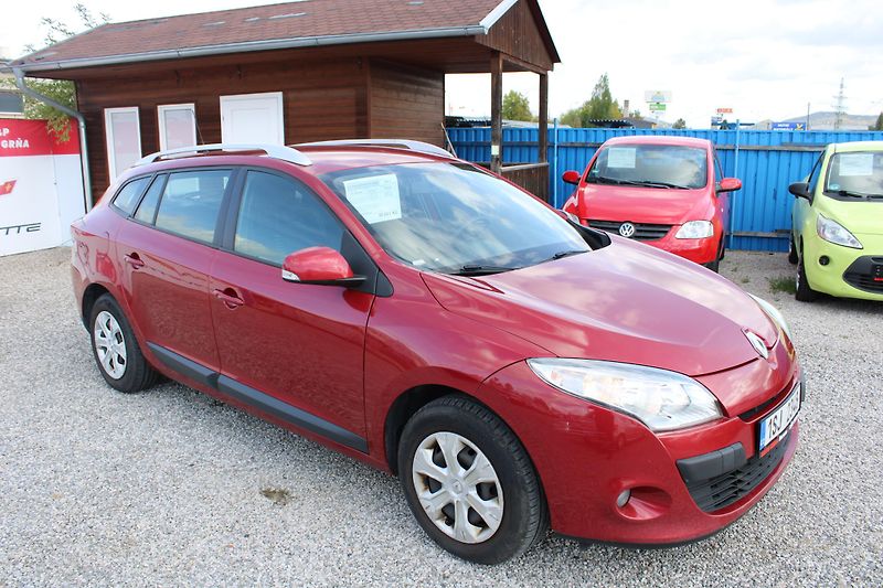 Renault Mégane (2011) 1,5DCI KLIMA EL.OKNA TEMPOMAT - fotka 1 z 16