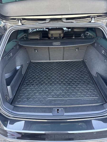 Volkswagen Passat (2021) VW Passat Alltrack 2.0 TDI 147 - fotka 19 z 19