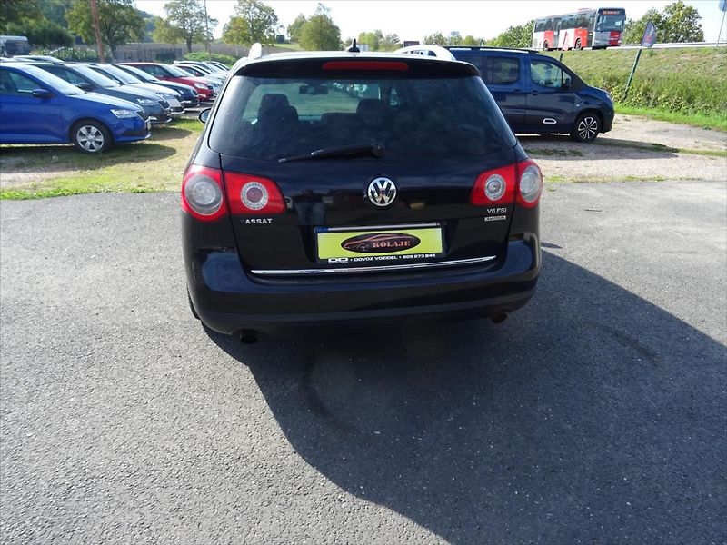 Volkswagen Passat 3,2 i 184 kW 4x4 - fotka 7 z 20