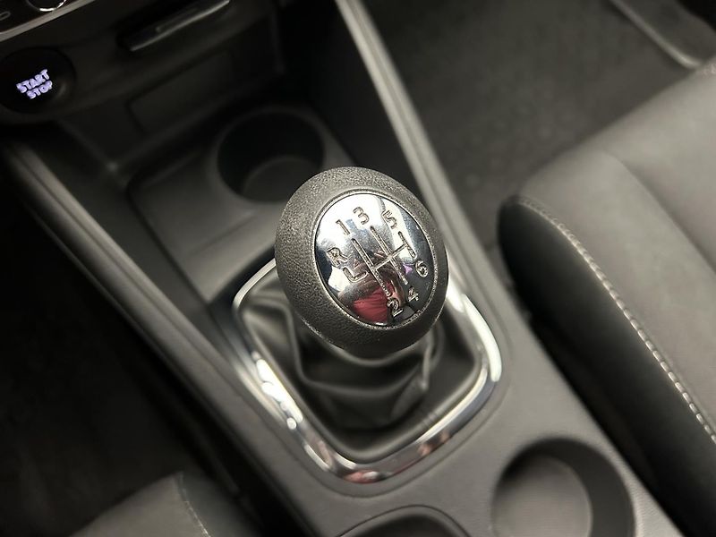 Renault Mégane 1.5 DCi Energy - fotka 14 z 22