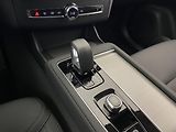 Volvo XC90 T8 AWD RECHARGE CORE AUT CZ 7m - náhled 27
