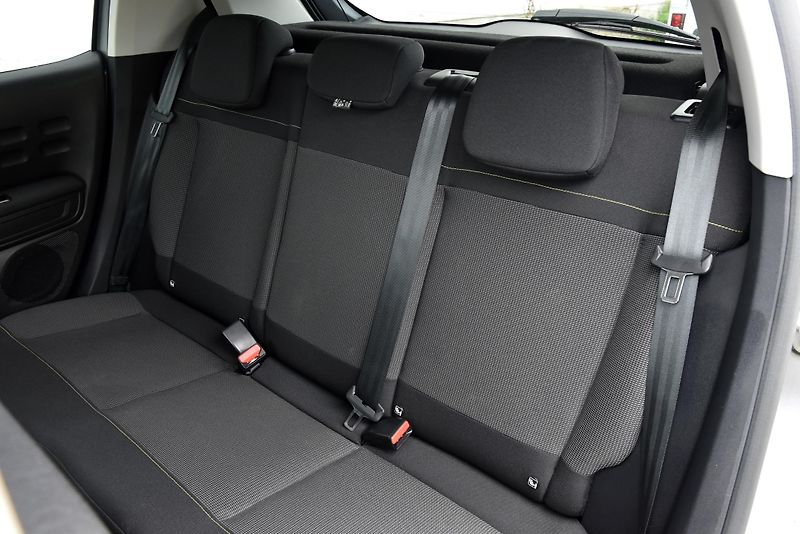 Citroën C3 1.2 PT,DKLIMA,TEMP,PDC,LED,DPH - fotka 37 z 46