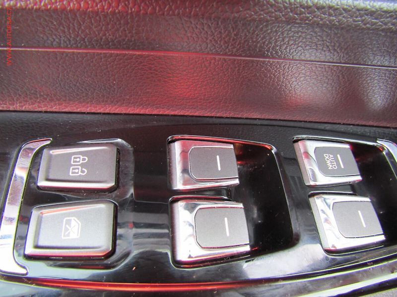 SsangYong Korando (2022) 1.5T-GDi, 1.maj,ČR, Style, AT - fotka 13 z 19