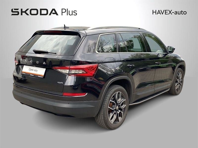 Škoda Kodiaq (2021) 2.0 TDI 4x4 DSG Style Plus - fotka 2 z 39