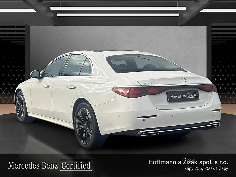 Mercedes-Benz Třídy E 220 d - fotka 3 z 13
