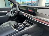 BMW Ostatní M760e xDrive, B&W Diamond TOP - náhled 14