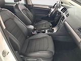 Volkswagen Golf (2014) 2.0 TDI, Kůže, Navi, Bi-Xenony - náhled 9