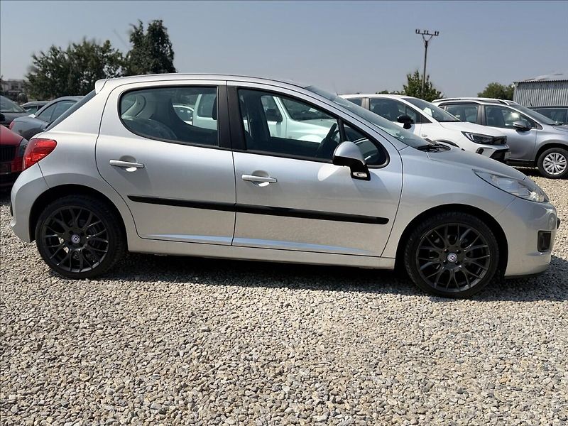 Peugeot 207 1,6 HDI KLIMA +SADA KOL 79tKm - fotka 4 z 25