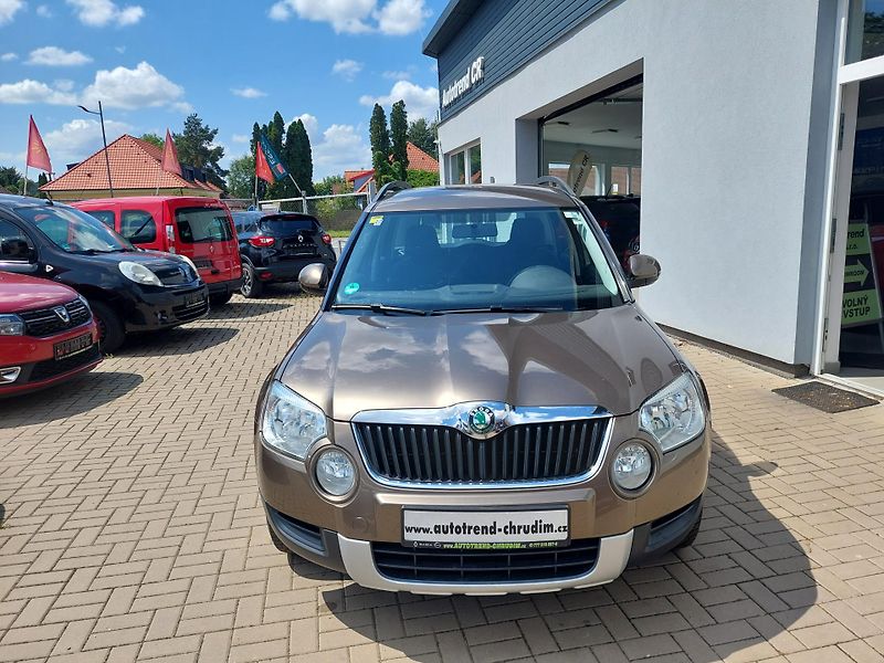 Škoda Yeti (2013) 2.0TDi Active 4x4 - fotka 3 z 40