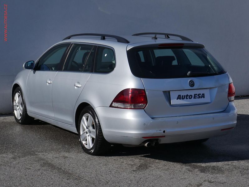 Volkswagen Golf (2010) 1.4 TSi VI, Comfortline - fotka 6 z 16