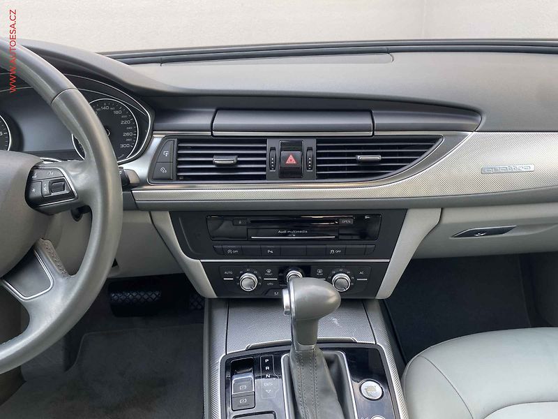 Audi A6 (2012) 3.0TDi Quattro, AT, bixen - fotka 12 z 18