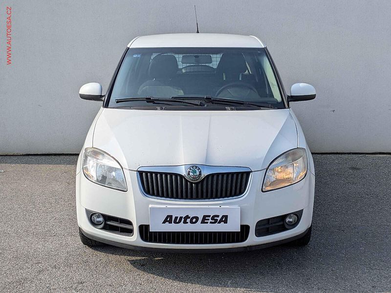 Škoda Fabia (2008) 1.2 i, 2.maj,ČR, Ambiente, AC - fotka 2 z 14