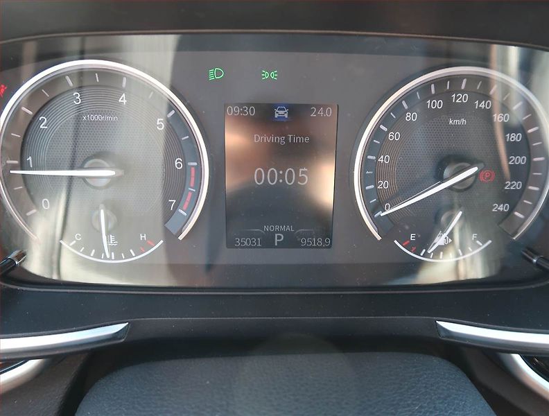 Dongfeng Fengon 5 (2023) 1.5 Turbo - fotka 11 z 20