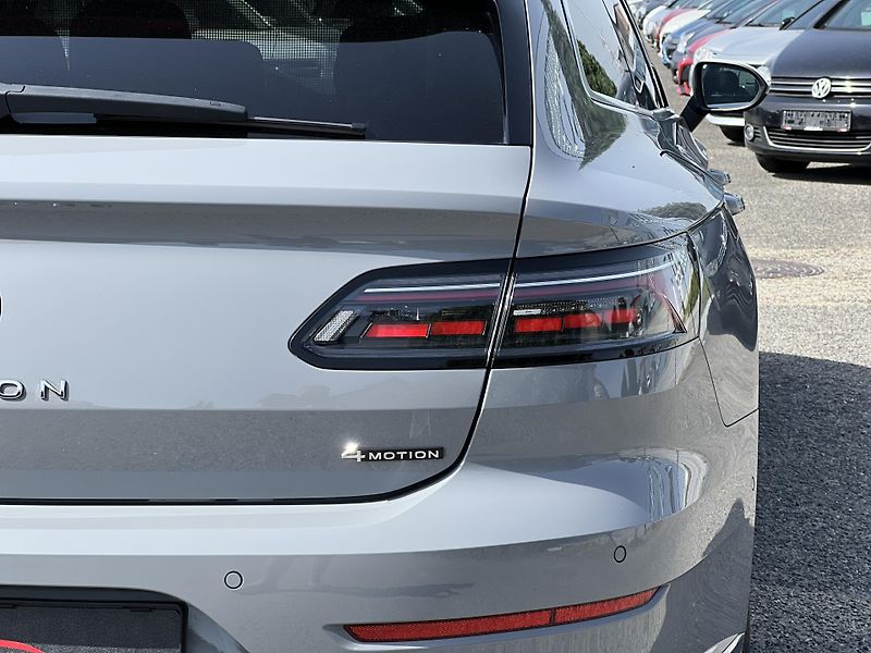 Volkswagen Arteon 2.0TDi 147kW 4x4 1.MAJ DPH - fotka 46 z 49